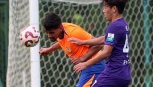 乐鱼安卓-内部对抗赛-山东泰山一线队5:2山东泰山B队 克雷桑梅开二度